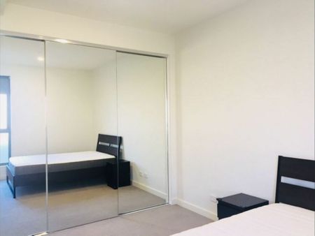 Furnished One Bedroom Apartment In Highly Sought Hawthorn Location! - Photo 5