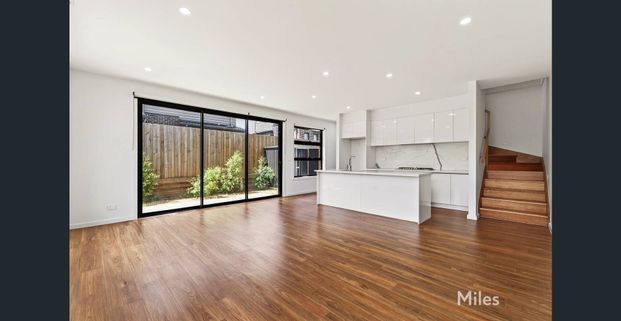 BRAND NEW TOWNHOUSE! - Photo 1