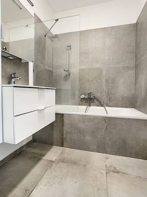 Appartement te huur - Photo 1