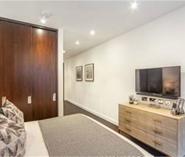 Ponton Road, The Residence, London, SW11 - Photo 4