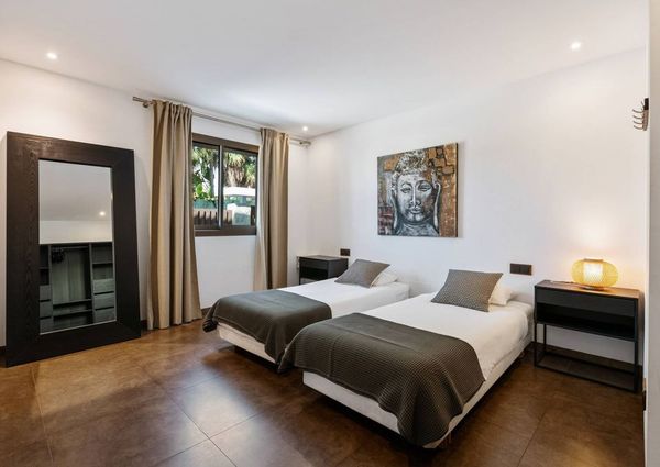 9 bedroom luxury Villa for rent in Marbella, Andalusia