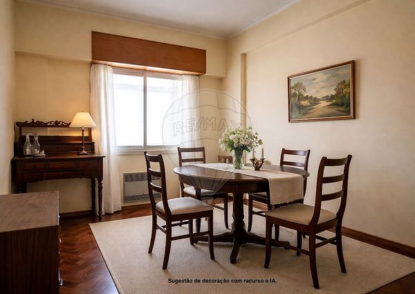 Apartamento T4 em Lisboa