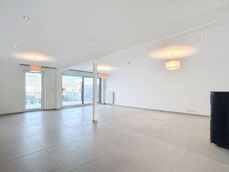 Luxe appartement op 3km van Bastogne - Photo 2