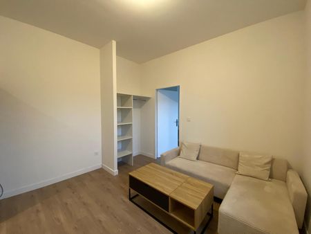 Location Appartement 2 pièces 32m² TAIN L HERMITAGE 26600 - Photo 3