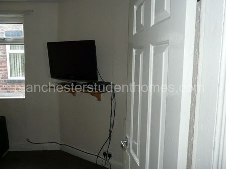 Moseley Road, Manchester, M14 6NR - Photo 2