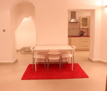 3 bedroom maisonette to rent - Photo 2