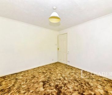 3 bedroom bungalow to rent Stirling Road, Stamford, PE9 - Photo 2