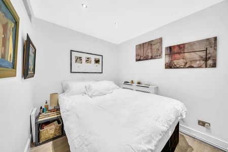 Elm Park Road, Chelsea, SW3 - Photo 2