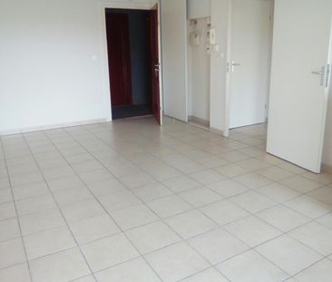 location Appartement T2 DE 41.81m² À ST ESTEVE - Photo 6