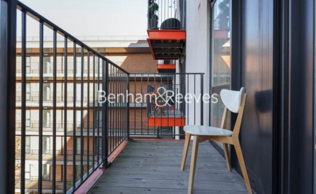 1 Bedroom flat to rent in Major Draper Street, Royal Arsenal Riverside, SE18 - Photo 1