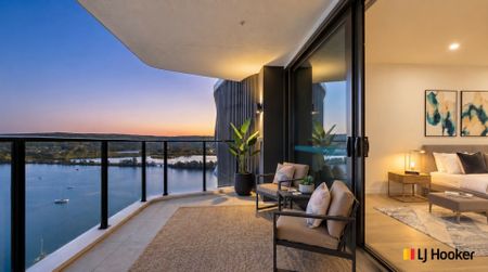 South-East Sub Penthouse with Sweeping Waterfront Views - Photo 5