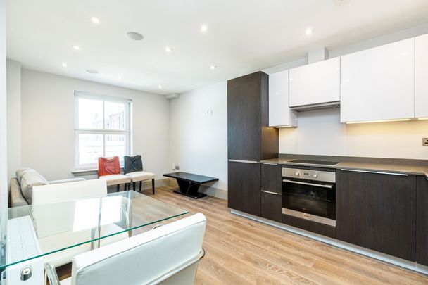 Fulham Road, London, SW6 - Photo 1