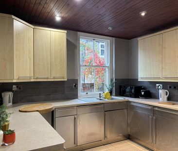 7 bedroom private hall to rent - Photo 4
