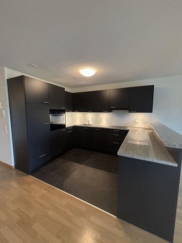 4.5-Zimmer-Wohnung mit Weitblick - zentral & modern - Photo 3