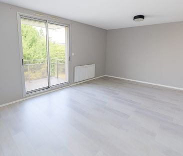 Location Appartement 2 pièces 59m² CLERMONT FERRAND 63100 - Photo 1