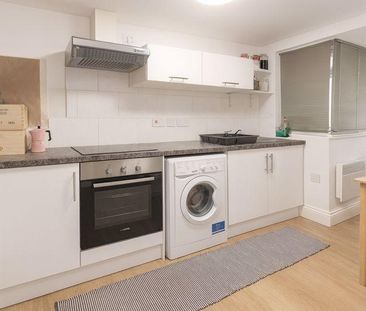 Studio to rent - Photo 6