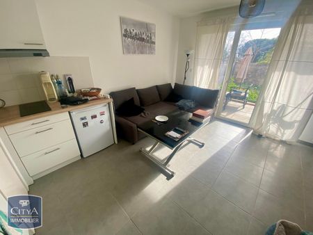 Location Appartement 2 pièces 37m² BORMES LES MIMOSAS 83230 - Photo 2
