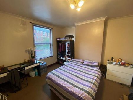 2 bedroom house to rent - Photo 3