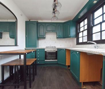 2 bedroom maisonette to rent - Photo 6