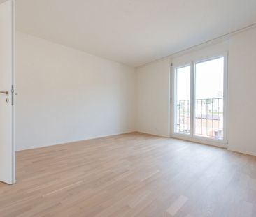 2.5 Zimmer, 63 m², 2. Stock - Photo 2