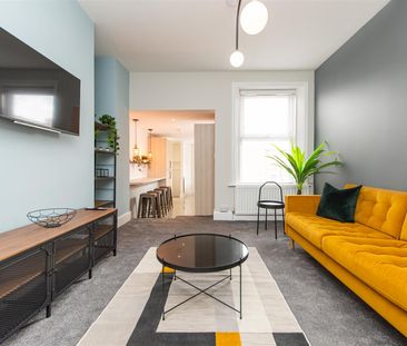 Double Room, Malcolm Street, Heaton - Photo 1