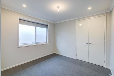 Large Modern Family Home in Everleigh Estate - Photo 5