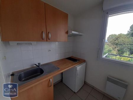 Location Appartement 2 pièces 43m² AGEN 47000 - Photo 4