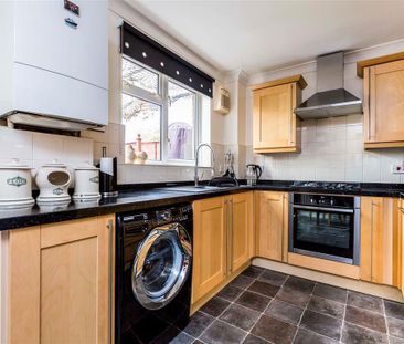 Helm Close, GOSPORT - Photo 5