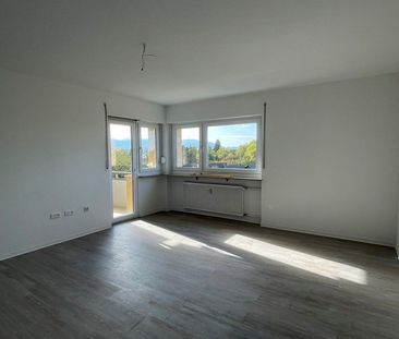 Renovierte 2-Zimmer-Wohnung AB SOFORT! - Photo 1