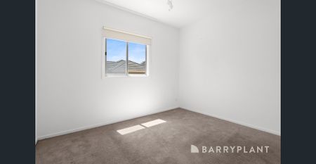 3-Bedroom Home Near the River - Photo 2