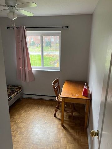 For Lease - 2044 Arrowsmith Drive Unit# 101A, Beacon Hill North - South and Area, Ontario - Photo 5