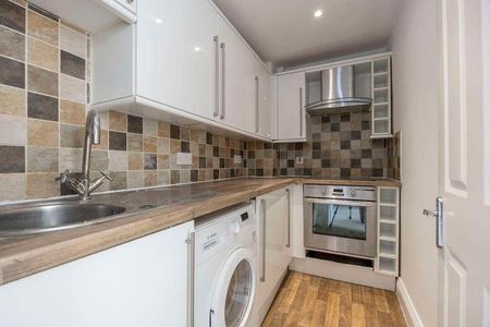 Grosvenor Street, Cheltenham, GL52 - Photo 4