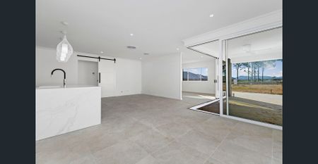 4 Bedroom Home - Photo 5