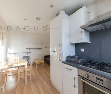 1 Bedroom Apartment - Photo 1