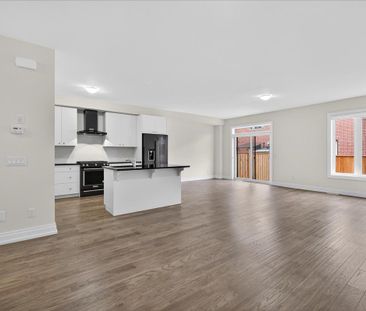 For Lease - 43 Kenesky Drive, Hamilton, Ontario - Photo 5