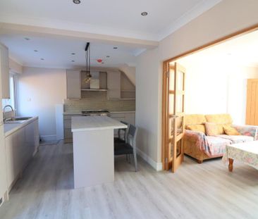 3 Bedroom End Terraced To Rent - Photo 5