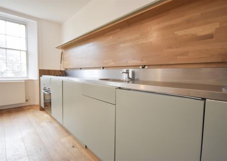 Wellington Square, Hastings, TN34 1PN - Photo 4