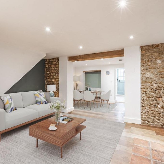 2 bedroom cottage to rent - Photo 1