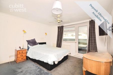 4 bedroom semi-detached house to rent - Photo 4