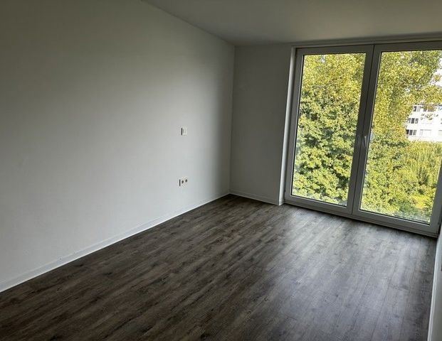 Hochwertige 4-Zimmer-Wohnung mit Dachterrasse - Foto 1