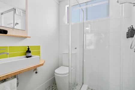 FULLY FURNISHED RENOVATED DELIGHTS! - Photo 4