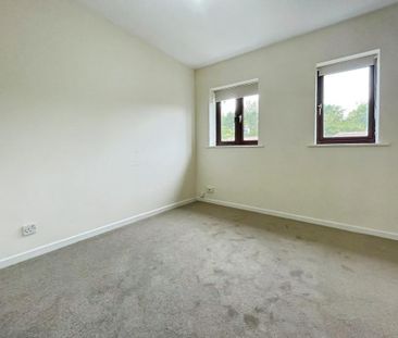 2 bedroom semi-detached house to rent - Photo 4