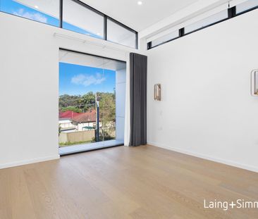 Immerse Yourself in a Lifestyle of Elegance & Comfort - Photo 6