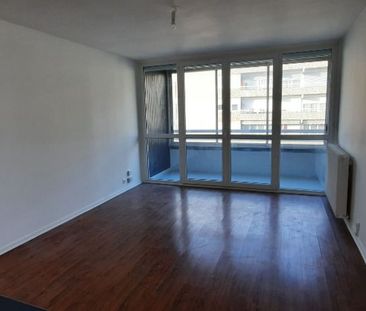 Appartement à louer 2 pièces • Lyon 8 - Photo 2