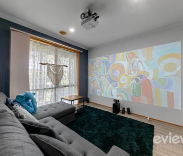 Spacious Family Home with Fantastic Outdoor Entertaining! - Photo 3
