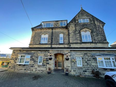 2 bedroom flat to rent - Photo 3