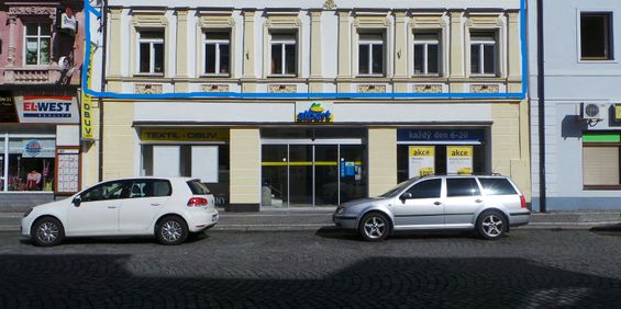 Pronájem bytu 3+kk 300 m² - Fotografie 3