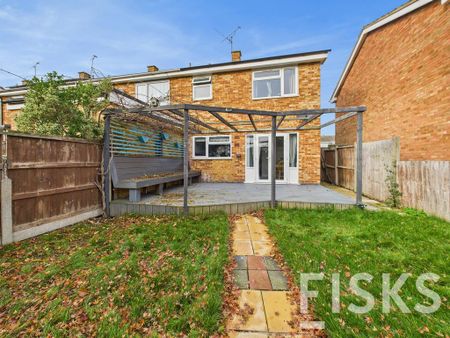 3 bedroom end of terrace house to rent - Photo 2