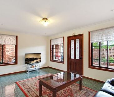 Peaceful Living - Photo 6