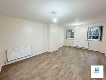 Balderstone Close, Leicester, LE5 - Photo 2